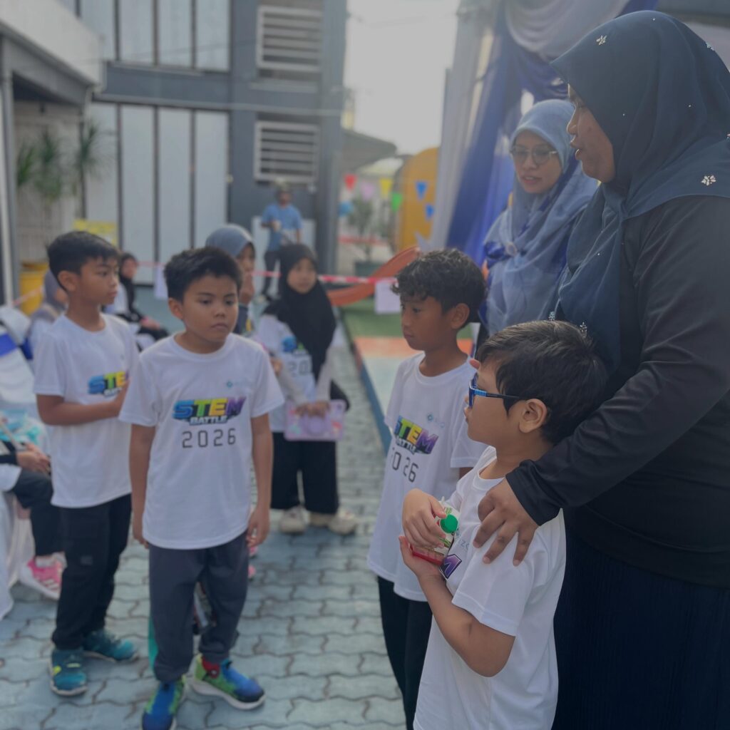 Instagram post from rizqislamicschool. This post is in position 6.