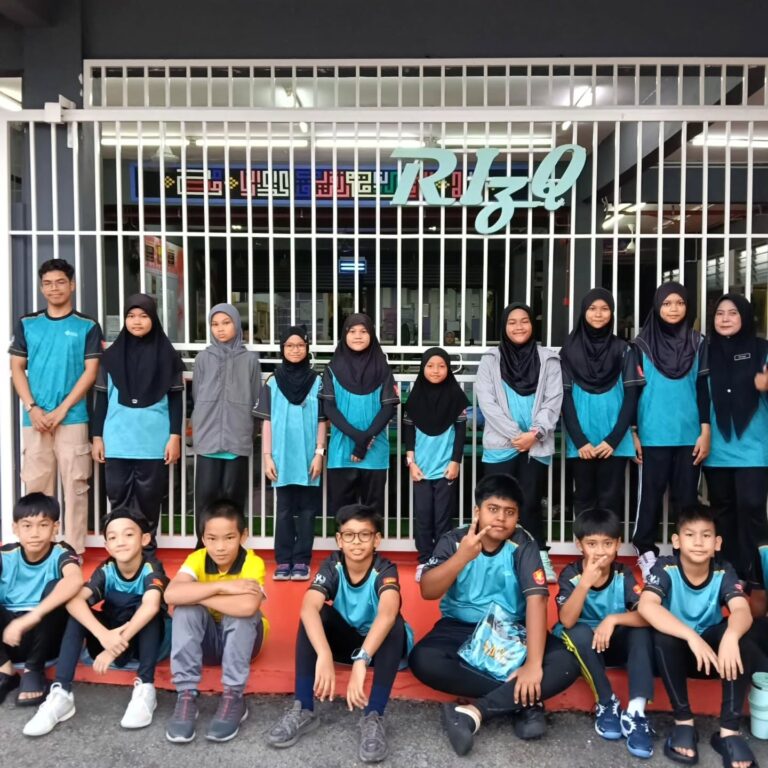 Instagram post from rizqislamicschool. This post is in position 4.