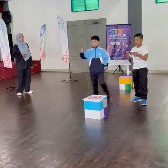 Instagram post from rizqislamicschool. This post is in position 10.