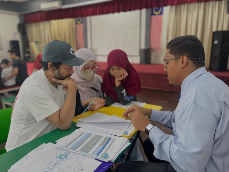 Instagram post from rizqislamicschool. This post is in position 1.