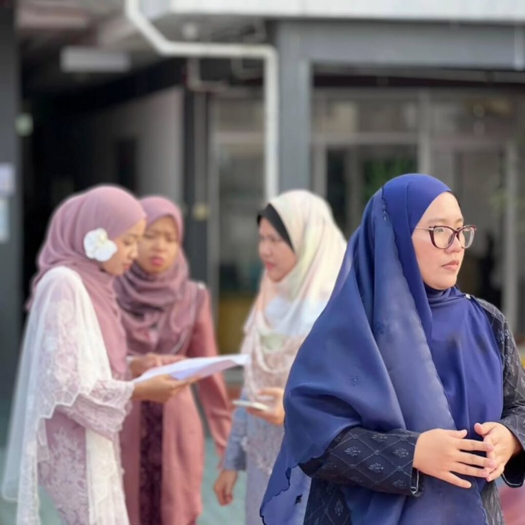 Instagram post from rizqislamicschool. This post is in position 5.